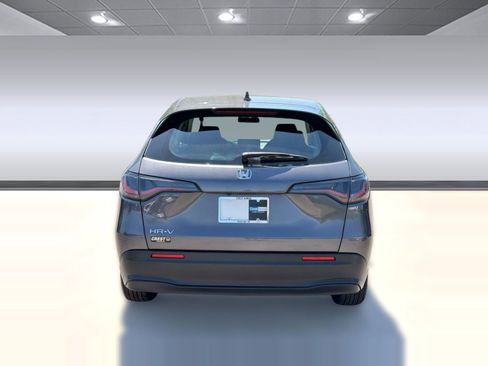 Used 2025 Honda HR-V LX image 10