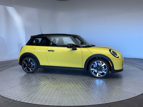 New 2026 MINI Cooper S image 9