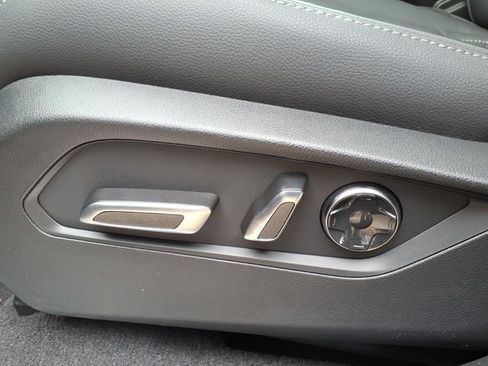 New 2026 Acura RDX SH-AWD image 14