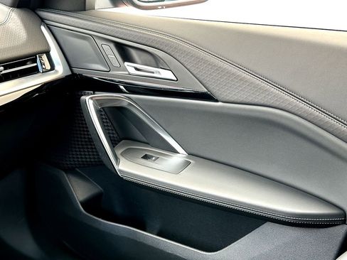 Certified 2025 BMW X2 xDrive28i image 26