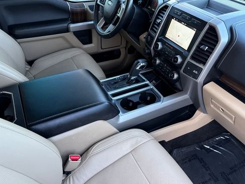 Certified 2017 Ford F150 Lariat w/ Equipment Group 502A Luxury image 15