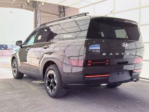 Used 2026 Hyundai Santa Fe SEL image 3