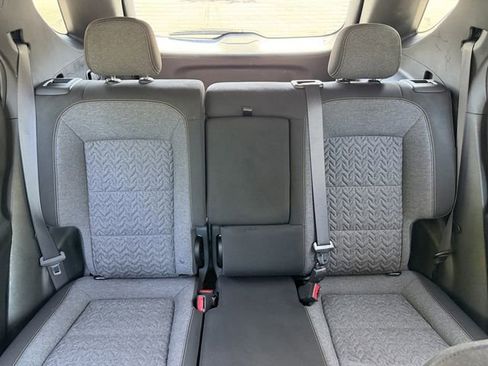 Used 2022 Chevrolet Equinox LT w/ Driver Convenience Package FWD image 32