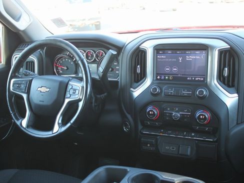 Used 2019 Chevrolet Silverado 1500 LT w/ All-Star Edition image 9