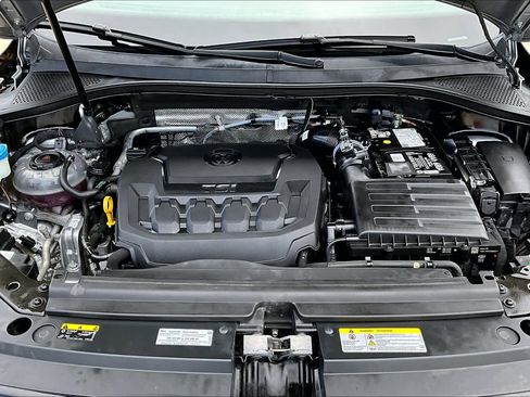 Used 2022 Volkswagen Tiguan SE FWD image 29