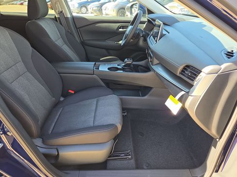 New 2026 Nissan Rogue SV FWD image 20