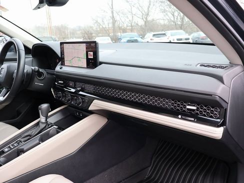 Certified 2023 Honda Accord Touring image 9