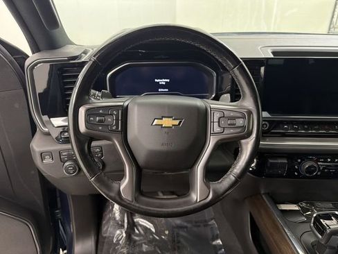 Used 2023 Chevrolet Silverado 1500 High Country w/ High Country Premium Package image 32