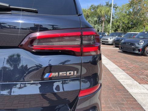 Used 2022 BMW X5 M50i w/ Premium Package AWD/4WD image 43