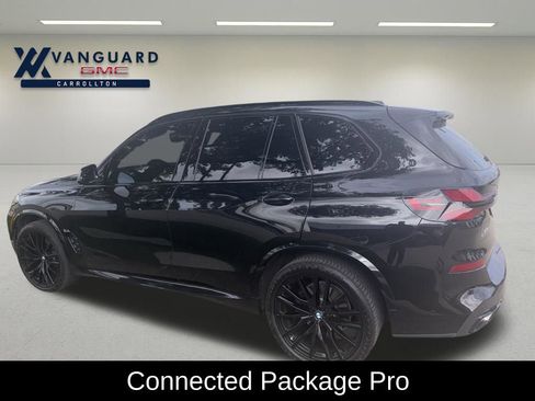 Used 2024 BMW X5 xDrive40i w/ M Sport Package image 3