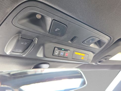 Used 2022 Chevrolet Camaro LT image 28