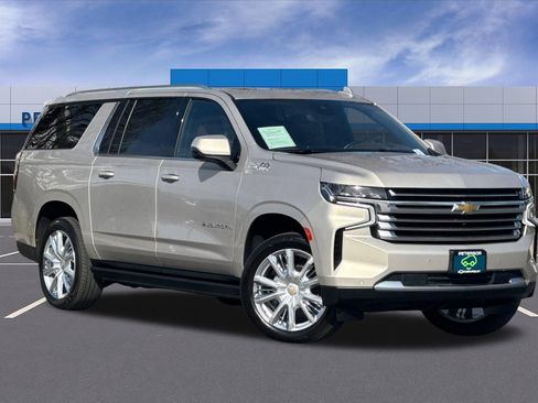 Certified 2023 Chevrolet Suburban High Country w/ LPO, Illumination Package AWD/4WD image 2