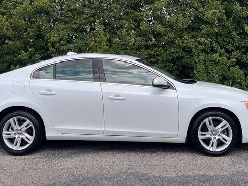 Used 2015 Volvo S60 T5 Premier FWD image 9