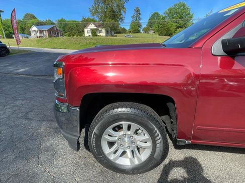 Used 2017 Chevrolet Silverado 1500 LT w/ All Star Edition AWD/4WD image 2