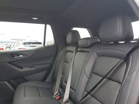 Used 2025 Chevrolet Equinox LT w/ Convenience Package II image 30