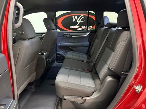 New 2026 GMC Acadia Elevation w/ Black Edition FWD image 16