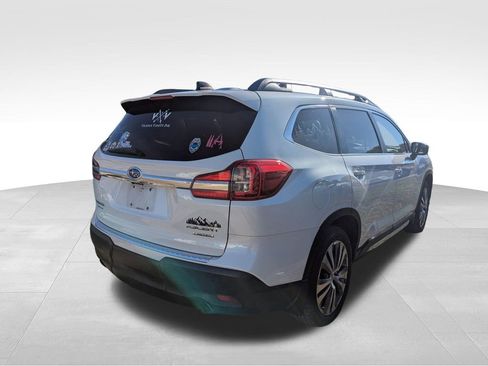Used 2022 Subaru Ascent Limited w/ Technology Package image 2