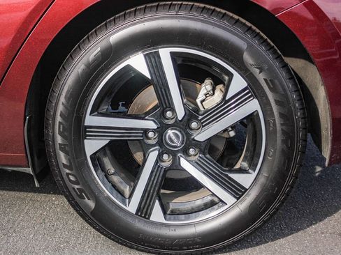 Certified 2024 Nissan Sentra SV image 12