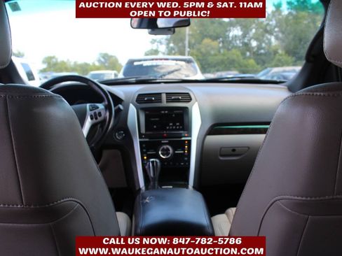 Used 2013 Ford Explorer Limited AWD/4WD image 7