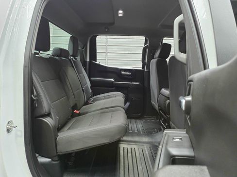Used 2025 Chevrolet Silverado 1500 W/T AWD/4WD image 20