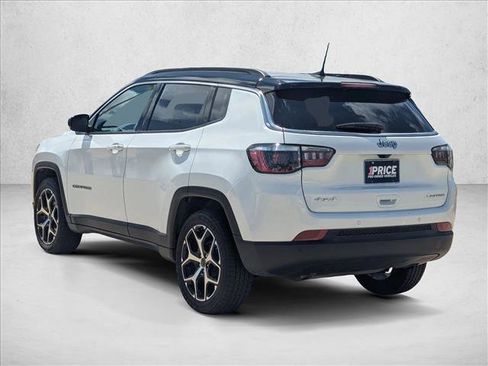 Used 2025 Jeep Compass Limited AWD/4WD image 7