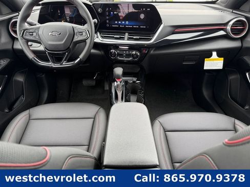 New 2026 Chevrolet Trax RS w/ Sunroof Package FWD image 13
