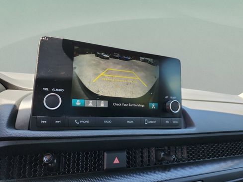 Used 2025 Honda CR-V EX image 25