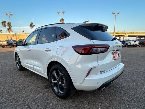 Used 2024 Ford Escape ST-Line w/ Tech Pack #1 FWD image 4