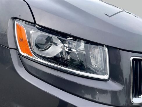 Used 2015 Jeep Grand Cherokee Laredo w/ Quick Order Package 23E RWD image 25