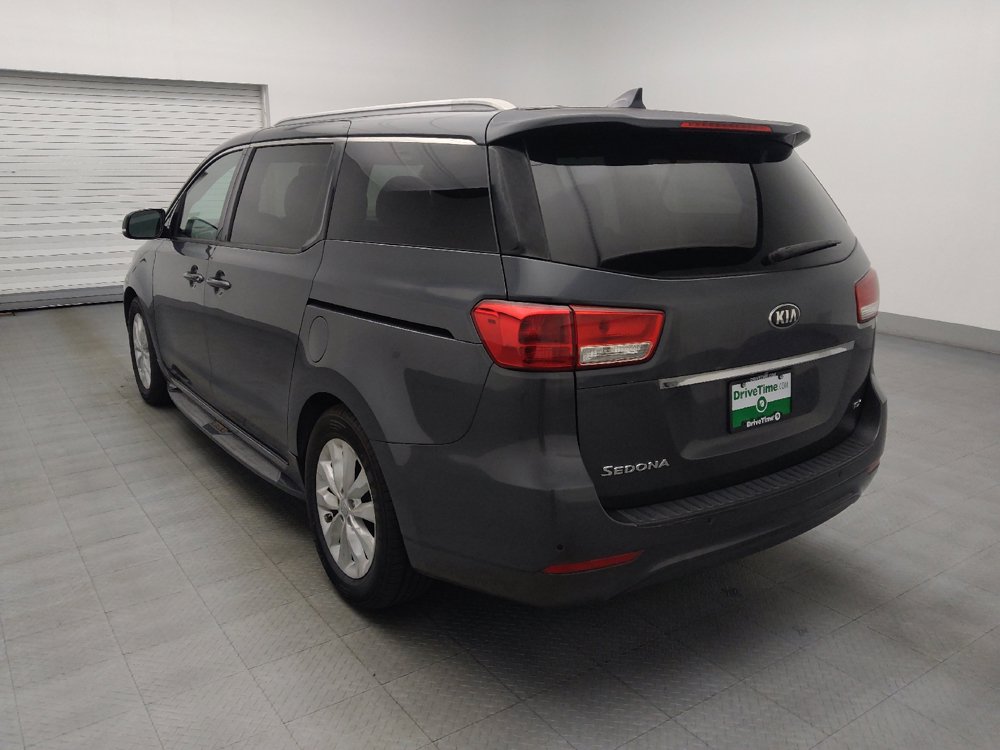 Used 2016 Kia Sedona EX FWD image 5