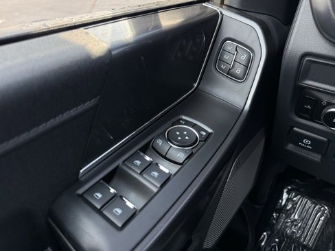 New 2025 Ford F150 Lariat w/ Equipment Group 501A Mid image 12