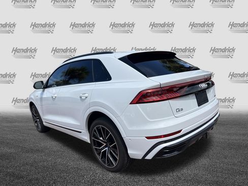 Used 2022 Audi Q8 Premium Plus AWD/4WD image 8