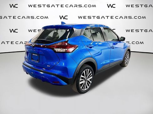 Used 2024 Nissan Kicks SV image 8