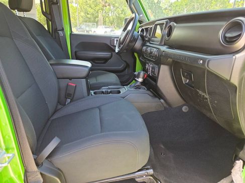 Used 2019 Jeep Wrangler Unlimited Sport S AWD/4WD image 15