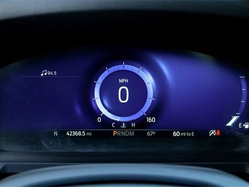 Used 2021 Ford Explorer Platinum w/ Premium Technology Package image 15