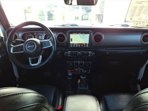 Used 2020 Jeep Gladiator Mojave image 16