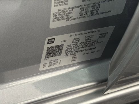 Used 2024 Chevrolet Silverado 1500 LT image 29