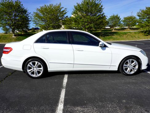 Used 2011 Mercedes-Benz E 350 E350 Sedan 4MATIC image 8