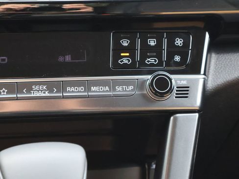 New 2026 Kia Seltos S AWD/4WD image 33