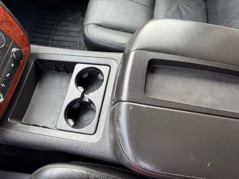 Used 2011 Chevrolet Silverado 3500 LTZ w/ LTZ Plus Package image 21