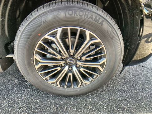 New 2026 Nissan Armada SL w/ Captain's Chari Seat Package image 12