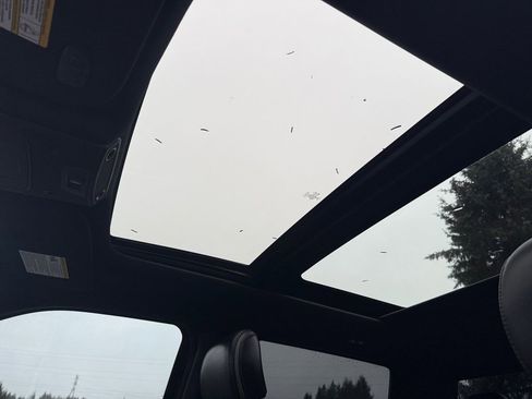 Used 2020 Ford F150 Platinum w/ Equipment Group 701A Luxury image 22