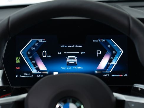 New 2026 BMW X2 xDrive28i w/ Technology Package AWD/4WD image 18