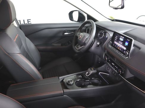 New 2026 Nissan Rogue SV image 26