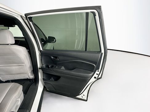 Used 2023 Honda Passport EX-L image 29