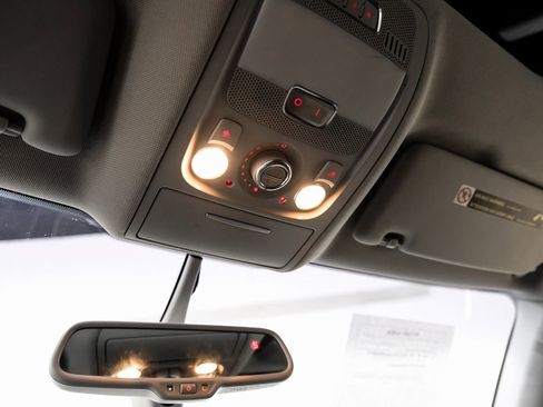 Used 2016 Audi Q5 2.0T Premium Plus w/ Technology Package image 39