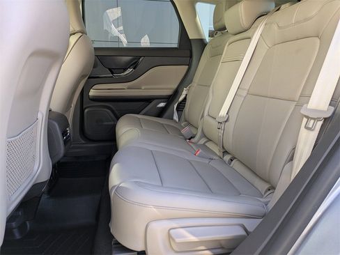 Certified 2024 Lincoln Corsair Reserve w/ Equipment Group 201A image 15