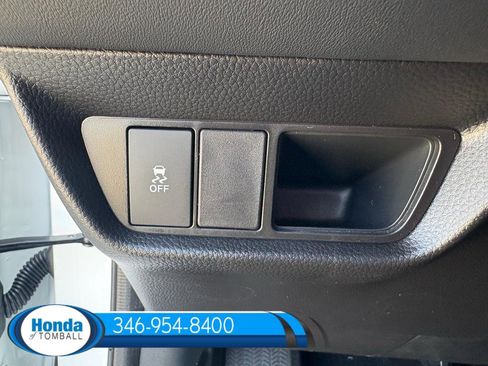 New 2026 Honda HR-V LX image 9