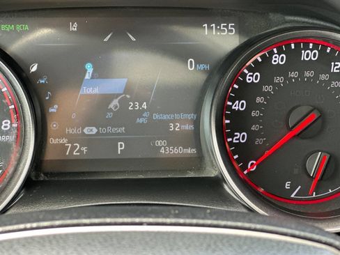 Used 2024 Toyota Camry XSE FWD image 25