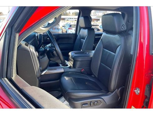 Used 2022 Chevrolet Silverado 1500 LT Trail Boss w/ Convenience Package II image 27